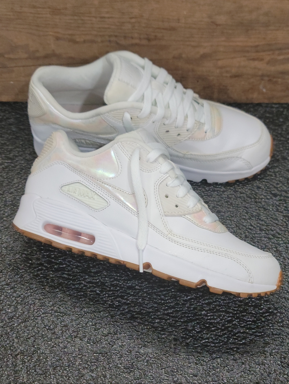 Nike Air Max 90 SE (special edition)  Pearlescent Shimmer Gum. Wmns 8 - Picture 3 of 15